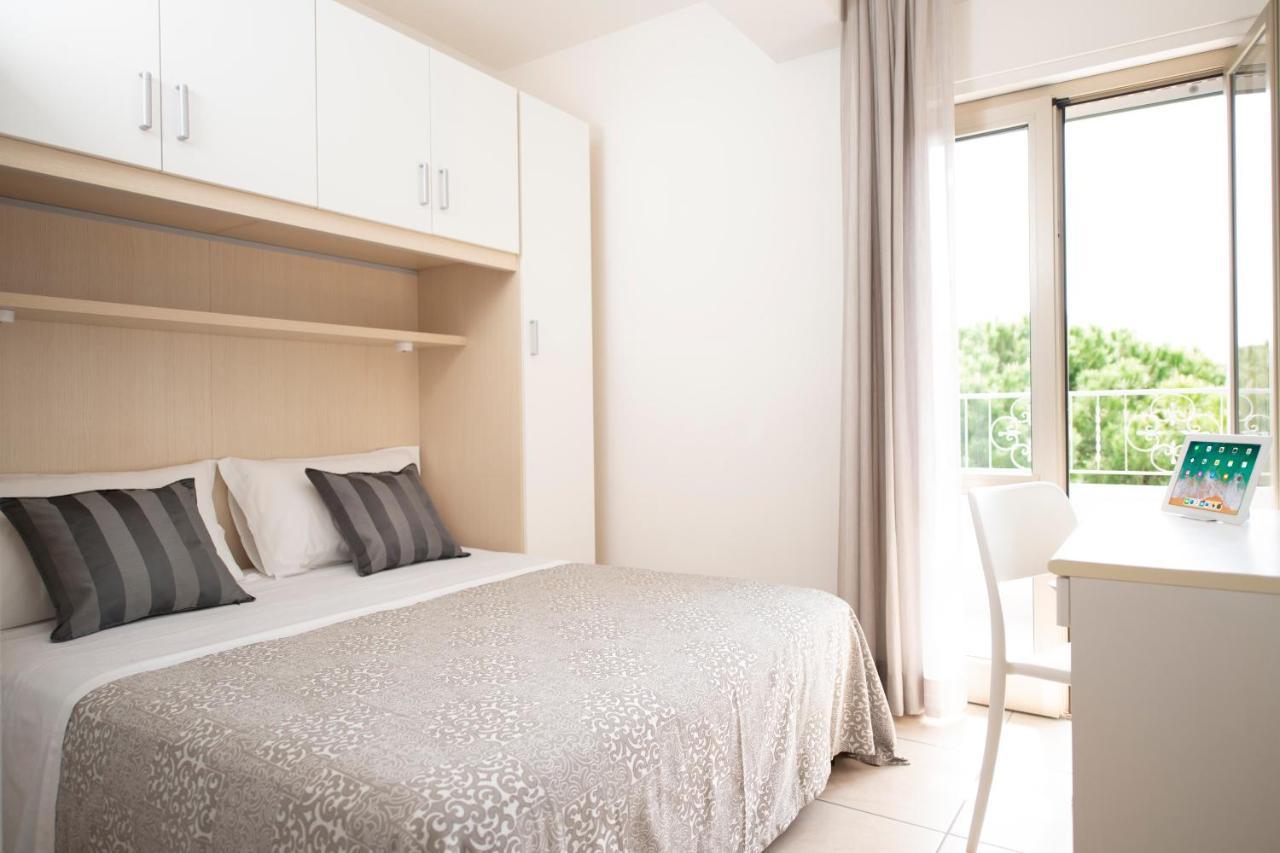 Residence Quadrifoglio Червия Екстериор снимка